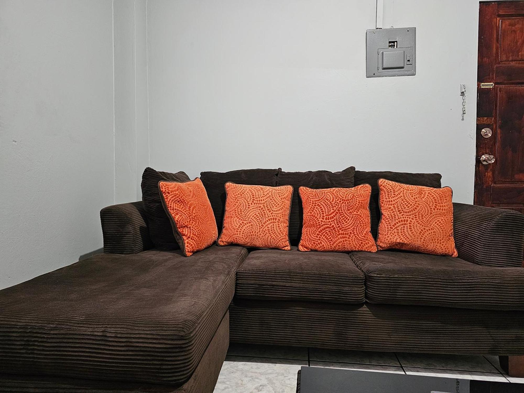 2Br Apt In St Helena - 6Mins From The Airport Perfect For Short And Long Stays Piarco Εξωτερικό φωτογραφία