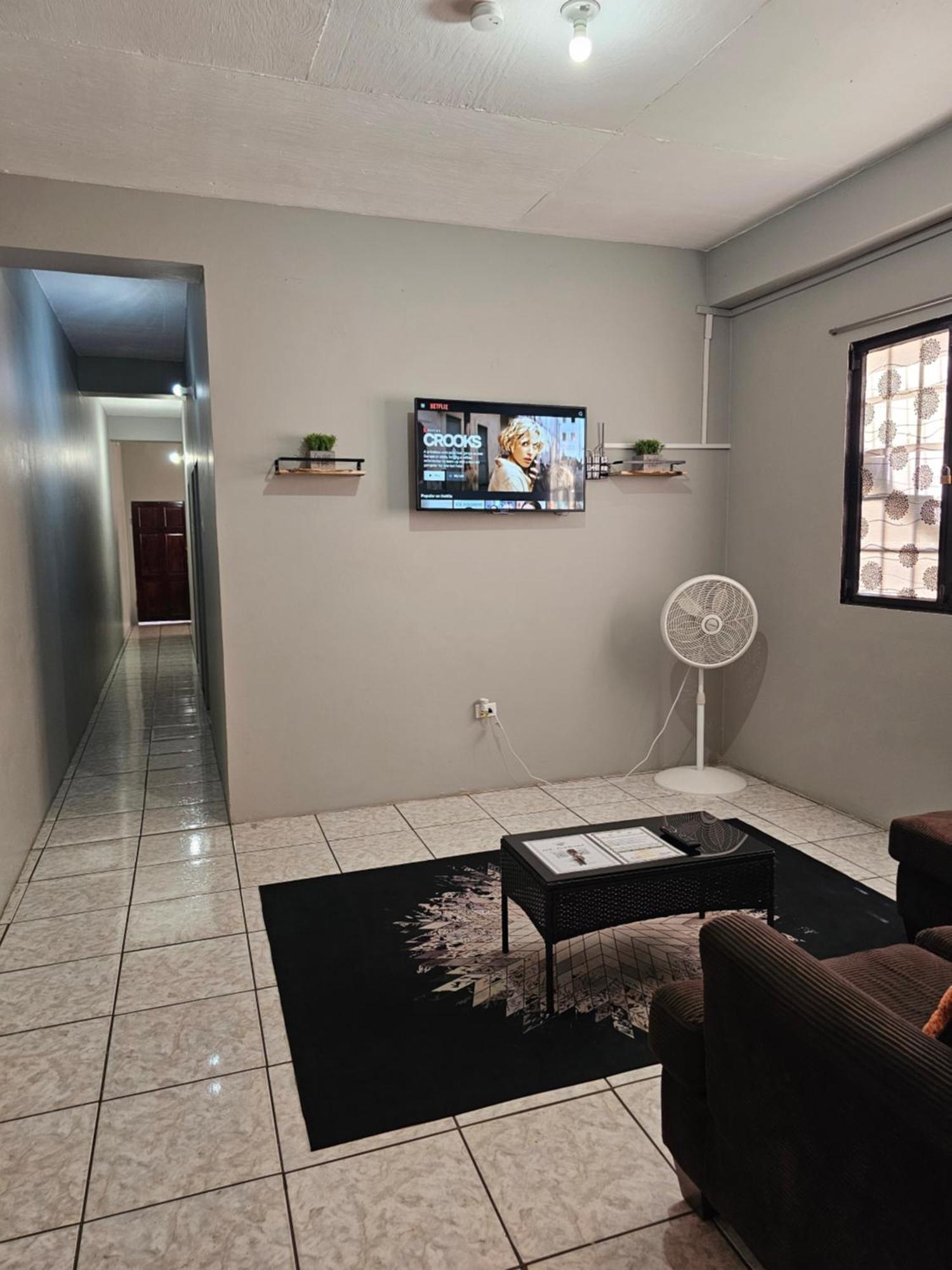 2Br Apt In St Helena - 6Mins From The Airport Perfect For Short And Long Stays Piarco Εξωτερικό φωτογραφία